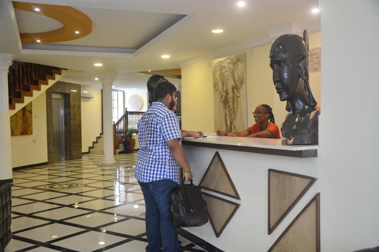 Spice Palace Hotell 4*